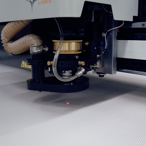 Non-contact process for cutting all types of flexible materials with great precision and an optimal finish.